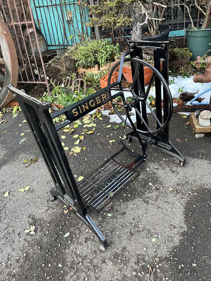 シンガーミシン脚、シンガー工業用ミシン脚、幅広ミシン脚、ガーデンテーブル脚