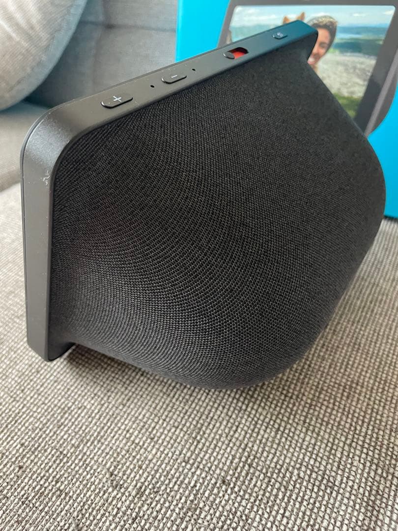 echo show 8 第3世代　未使用に近い