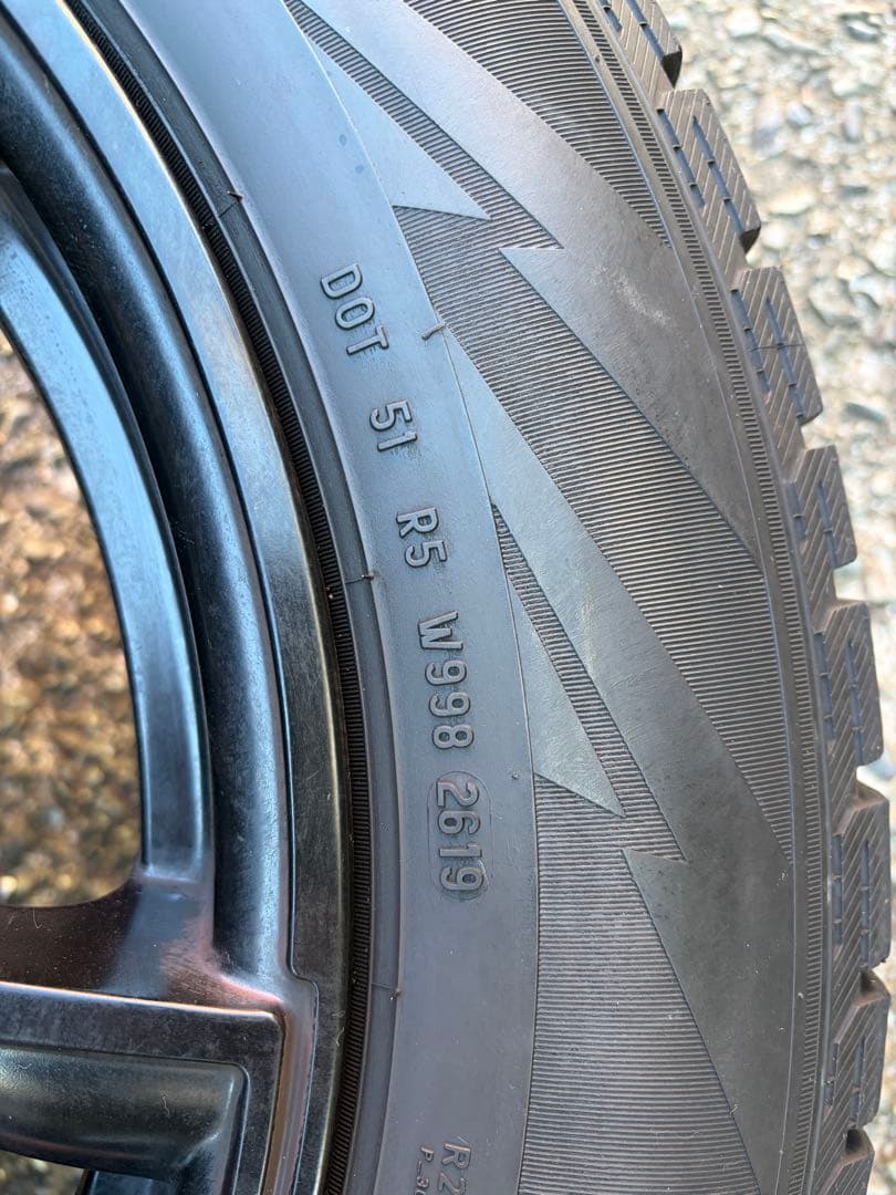  Pirelli スタッドレスタイヤセット 225/60 R18