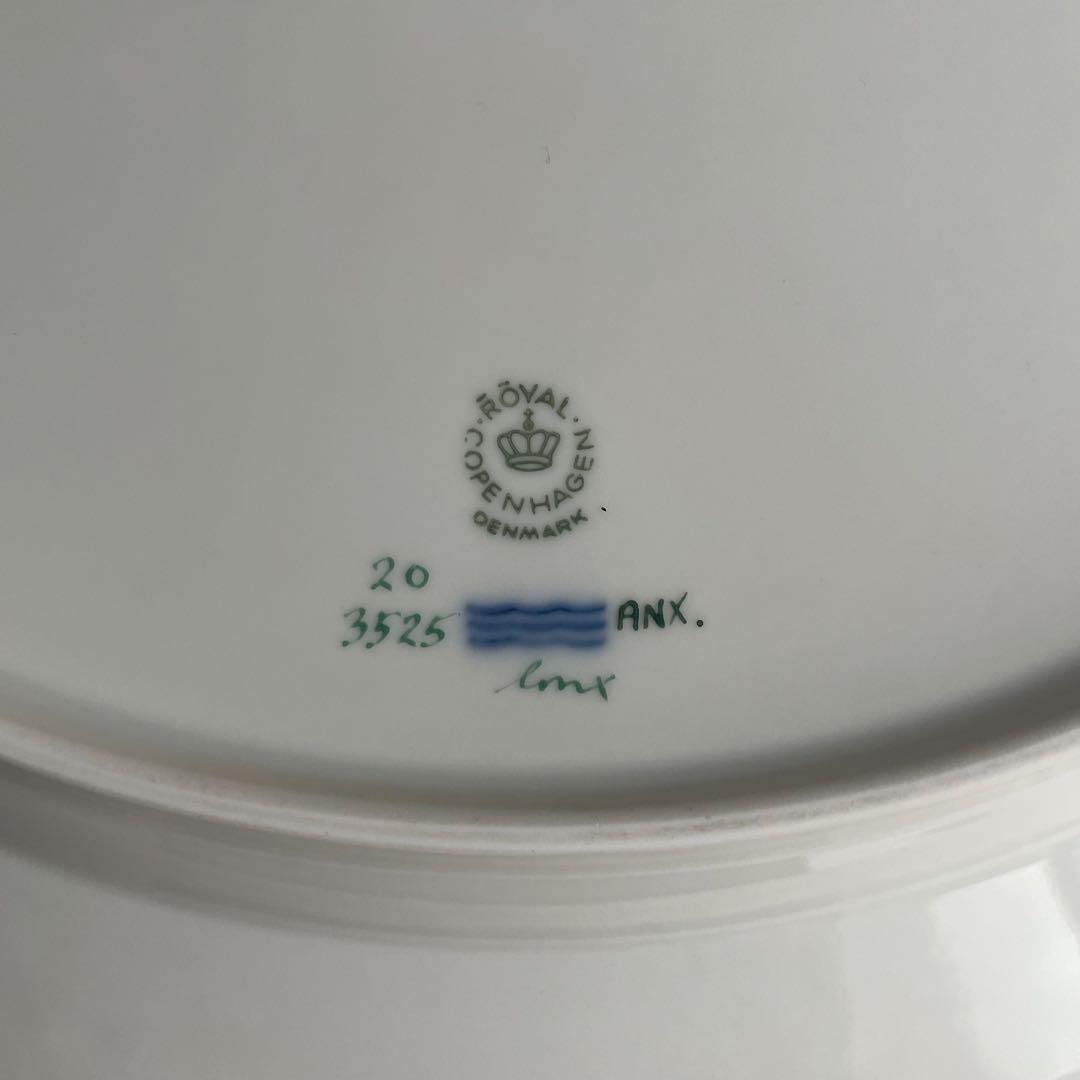 新品未使用 ロイヤルコペンハーゲン　フローラダニカ　大皿　プレート 35.5cm