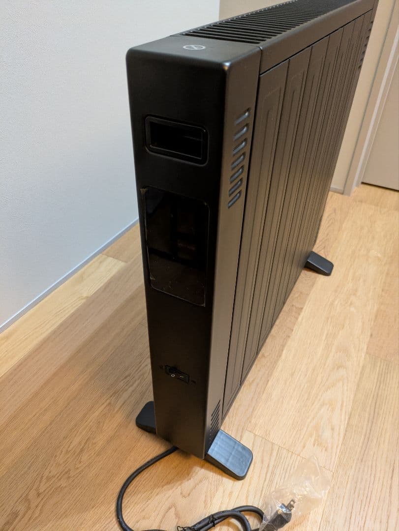 ブラックオイルヒーター スリムデザイン