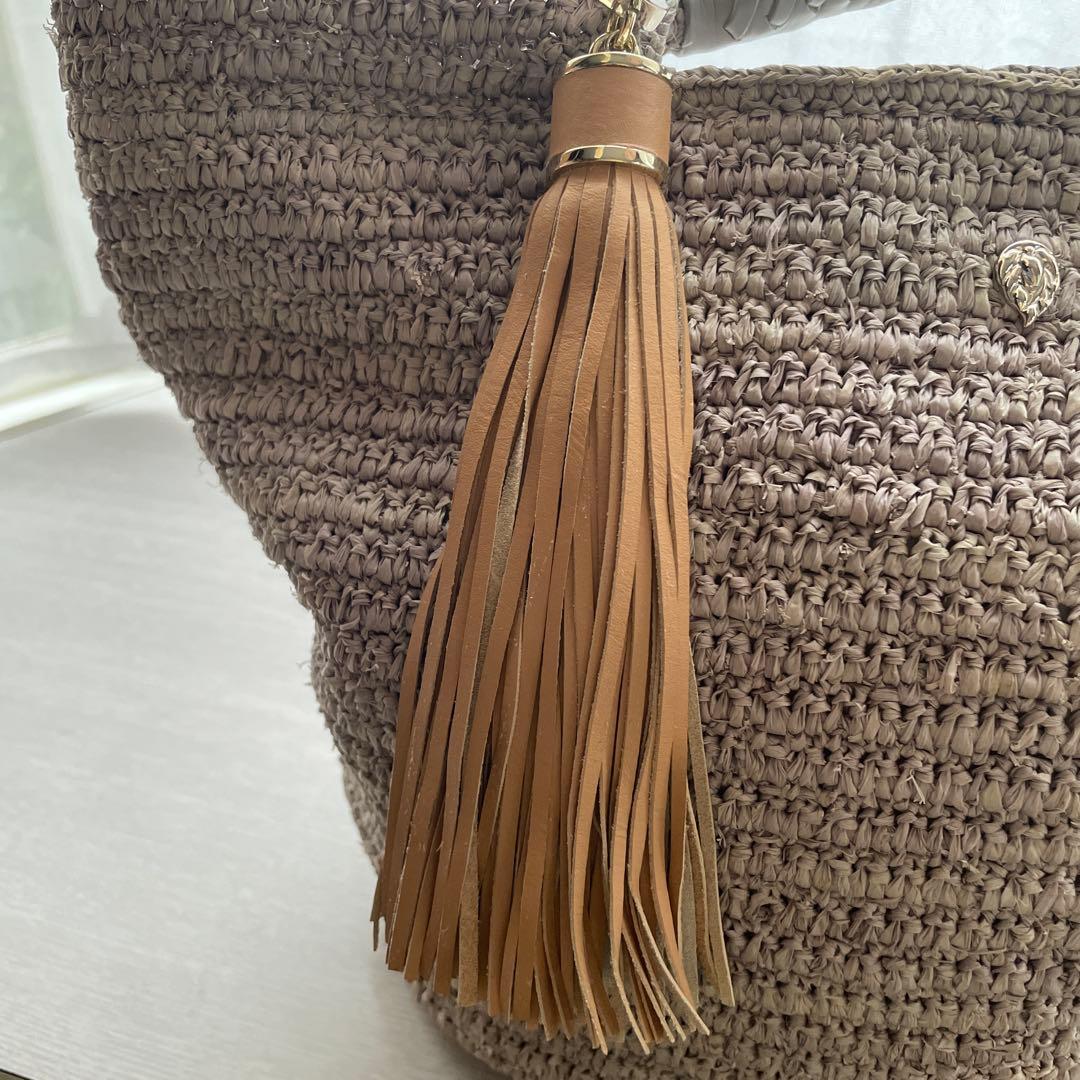 HELEN　KAMINSKI　ラフィア　レザー　グレーかごバッグ フリンジ付き