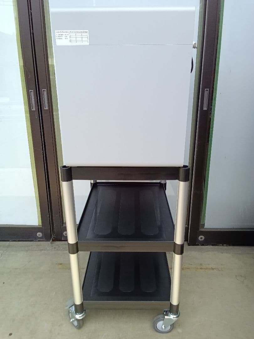 撮影ブース X-Rite PANTONE 3 Light Booth ②