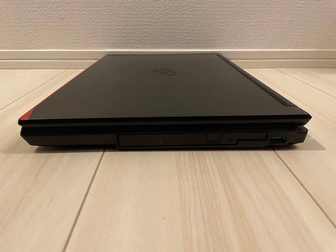 富士通 A5510/E i5 10世代 DVDドライブ 256GB Office