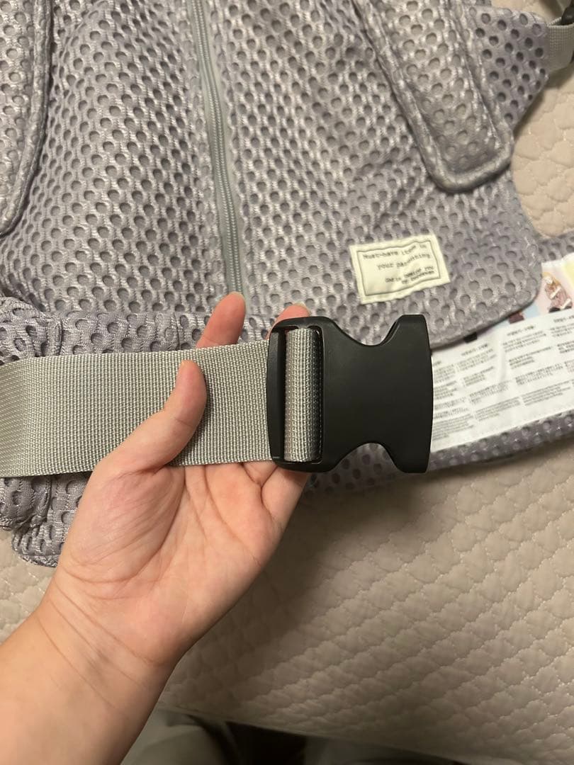 bebe swan メッシュ抱っこひも