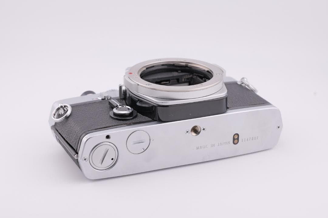 フィルムカメラ Olympus OM-1 + AUTO-W 28mm F3.5