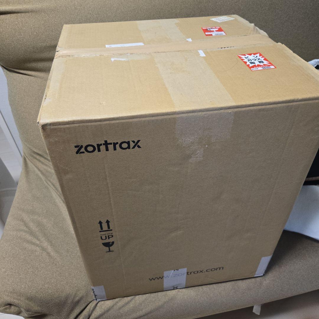 シ*ウ様 Zortrax M200 3Dプリンター