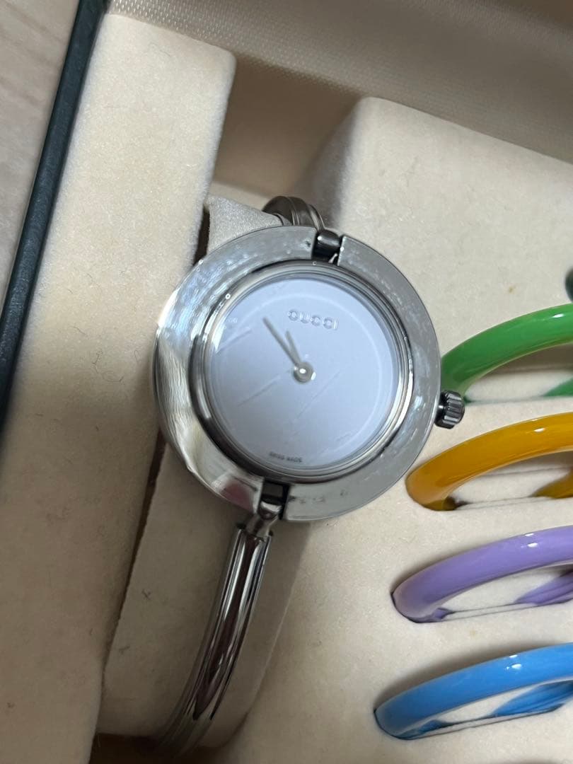 GUCCI 時計 カラフルリングセット