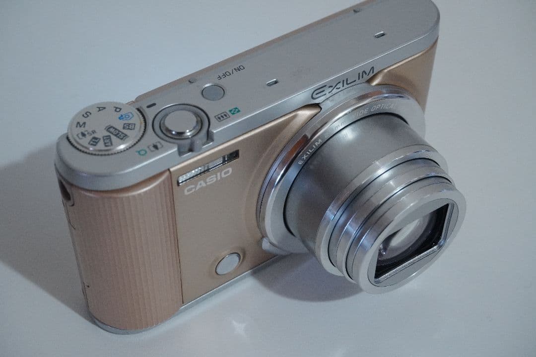【値下げ】CASIO EXILIM EX-ZR1800 ゴールド