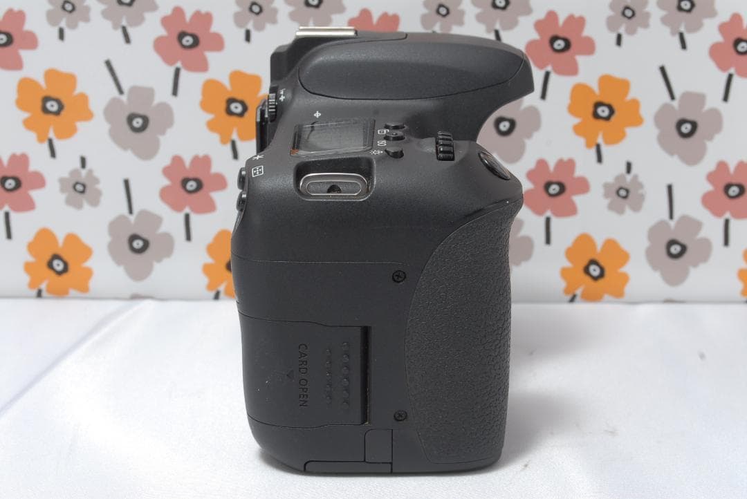 ❤Canon 8000D❤Wi-Fi搭載❤お子様の運動会に！❤超望遠レンズ❤