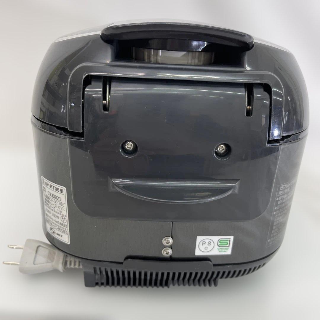 ZOJIRUSHI 象印 圧力IH炊飯器 23年製 NP-RT05