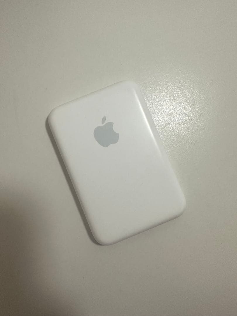 iPhone14 Proディープパープル256GB magsafeバッテリー付き