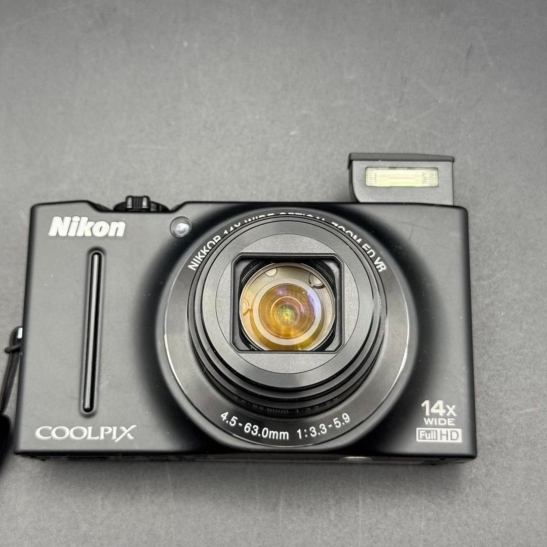 【やや訳あり品】Nikon COOLPIX S8200 ノーブルブラック　箱付き