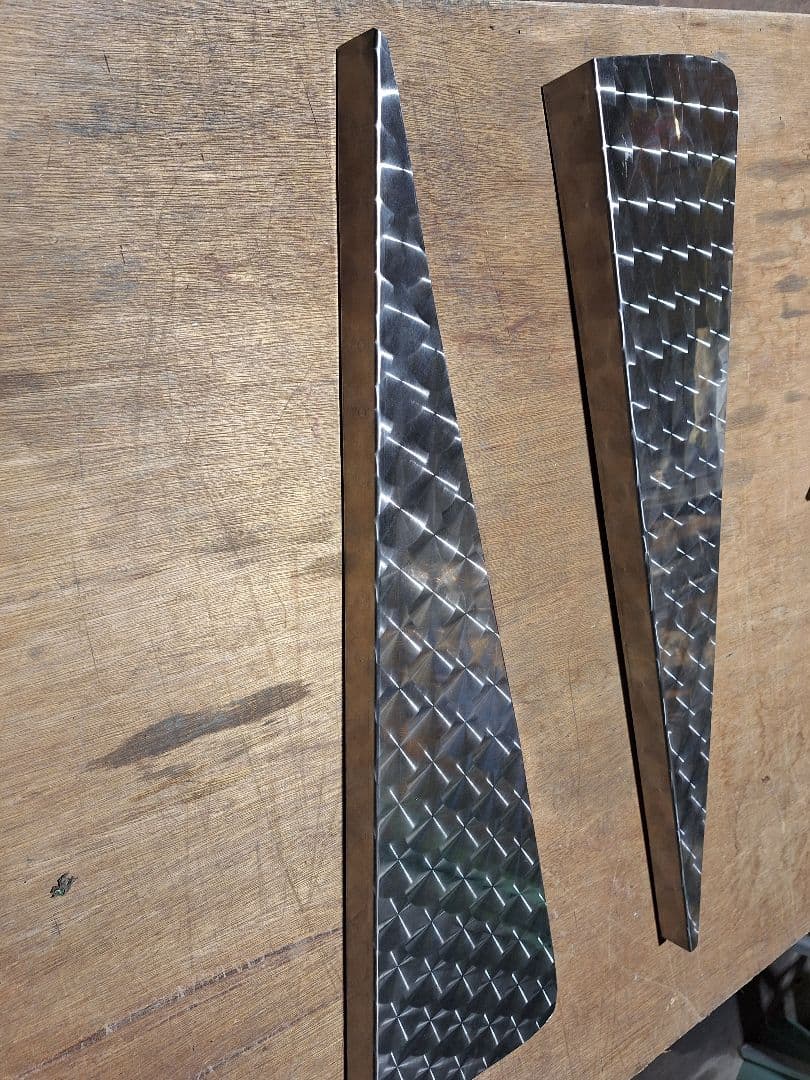 Gキャンター　ウィンドウガーニッシュ