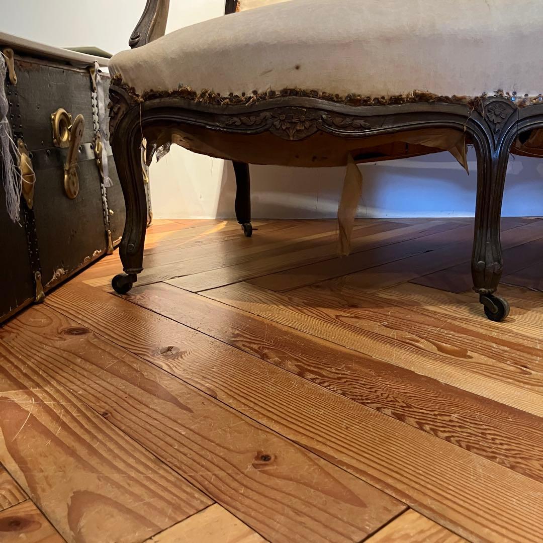 アンティークソファ　フランス　猫脚キャスター