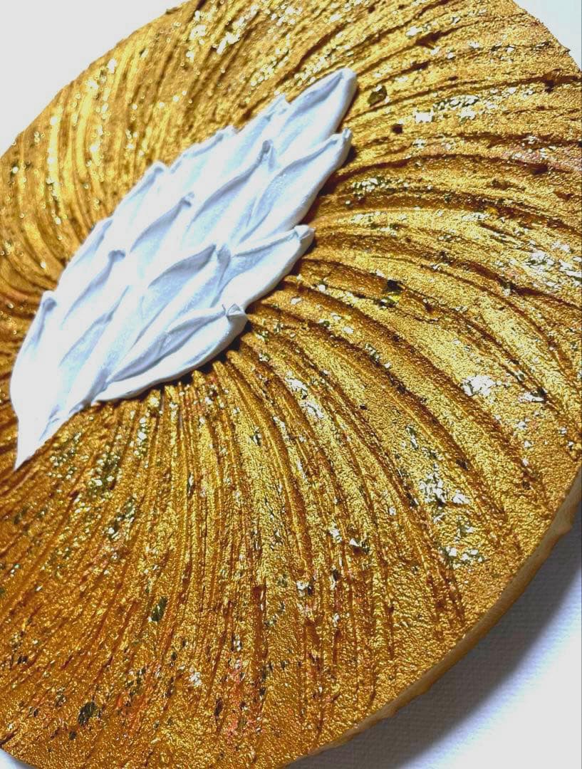 開運絵画　浄化　守護天使　龍神様エネルギー　金箔　神の化身　蝶々