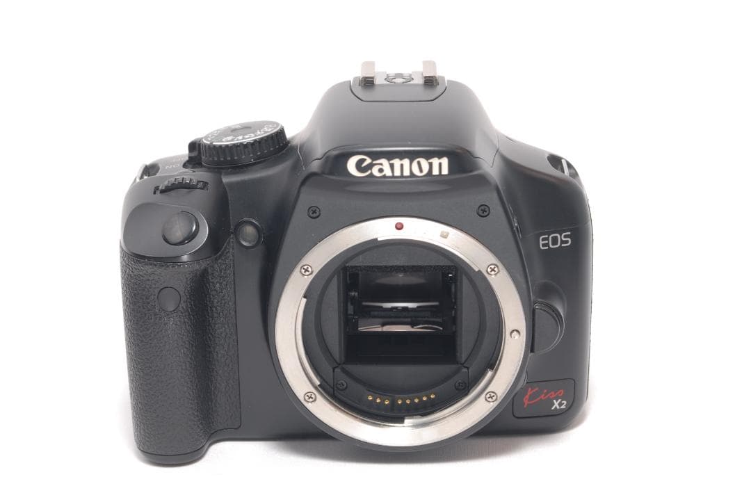 ⭐️カメラデビューにも⭐️Canon Kiss X2 キャノン　デジタル一眼