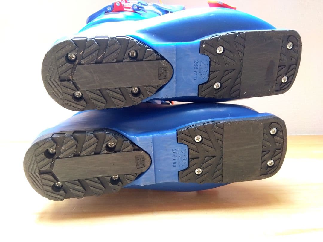 値下中LANGE RSJ65 2024-25 ラング　ブーツ スキー靴 22.5