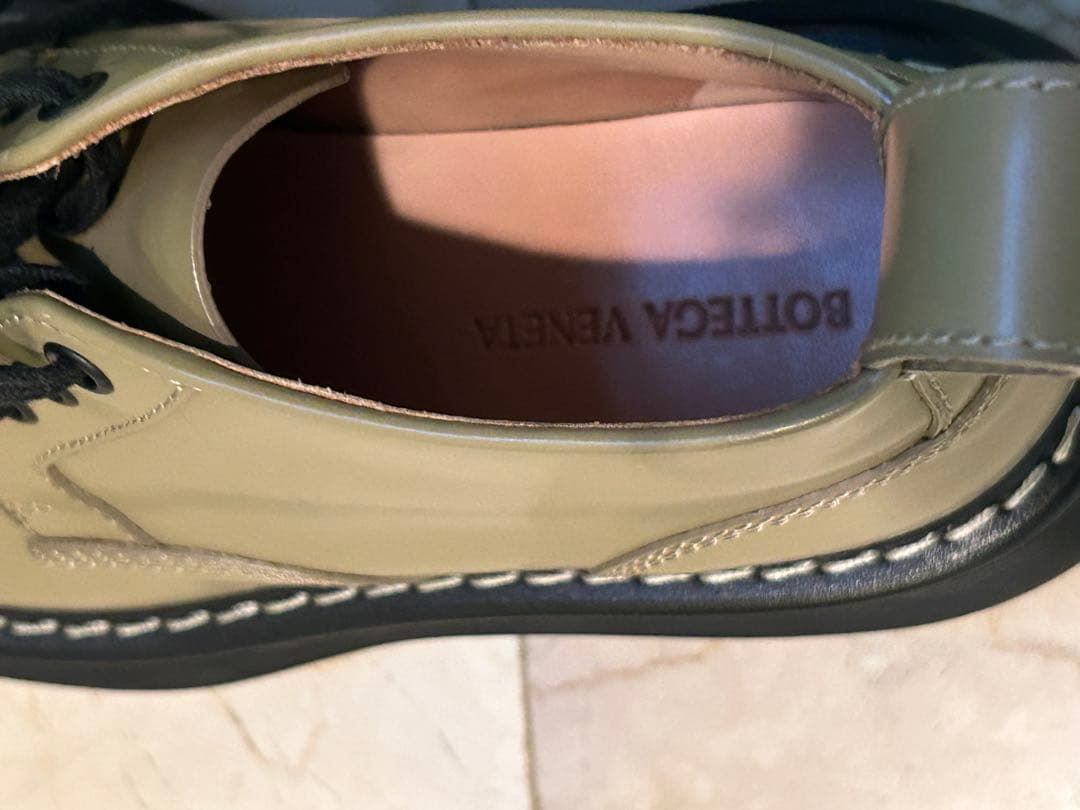 BOTTEGA VENETA 厚底ブーツ オリーブグリーン