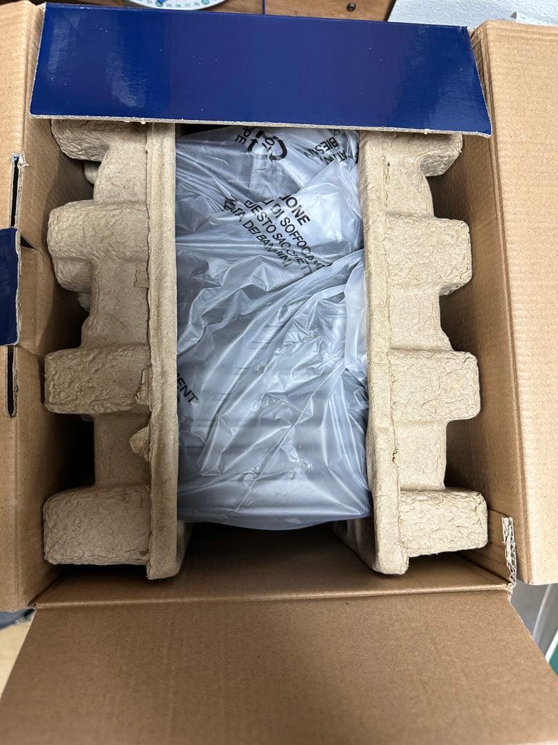 デロンギ　エスプレッソマシン　スティローザ　EC235J　タンパー付き