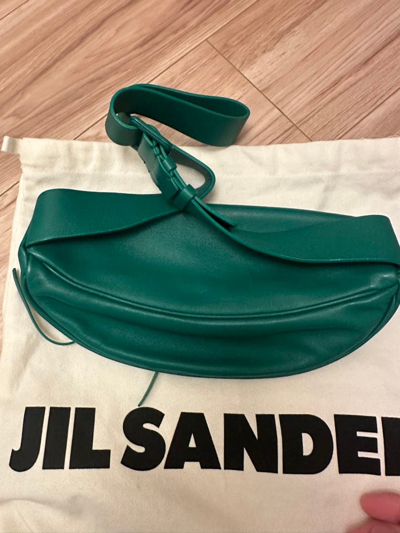 最終値下げ 美品 JIL SANDER ボディバッグ 保存袋付き