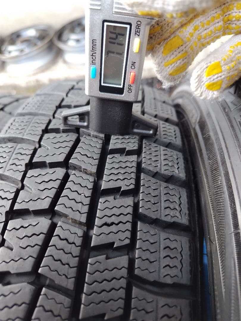 155/65R14【2/2】ダンロップ・スタッドレス、鉄ホイール付、2本分割