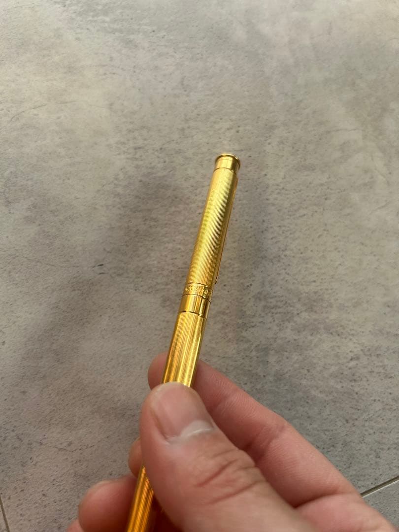 モンブラン　万年筆　ノブレス　オブリージュ　ゴールド　極美品