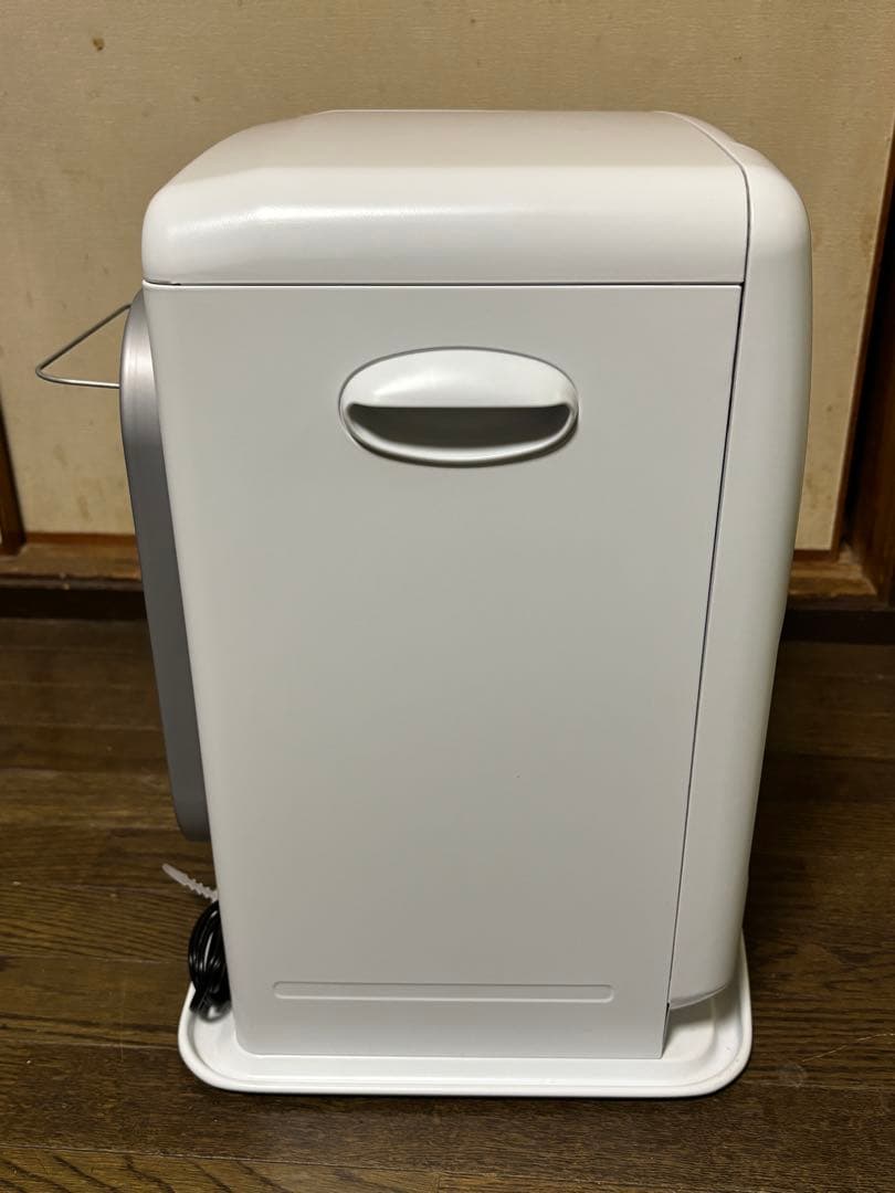 石油ファンヒーター ブルーヒーター FW-D422NC ダイニチ 22年製