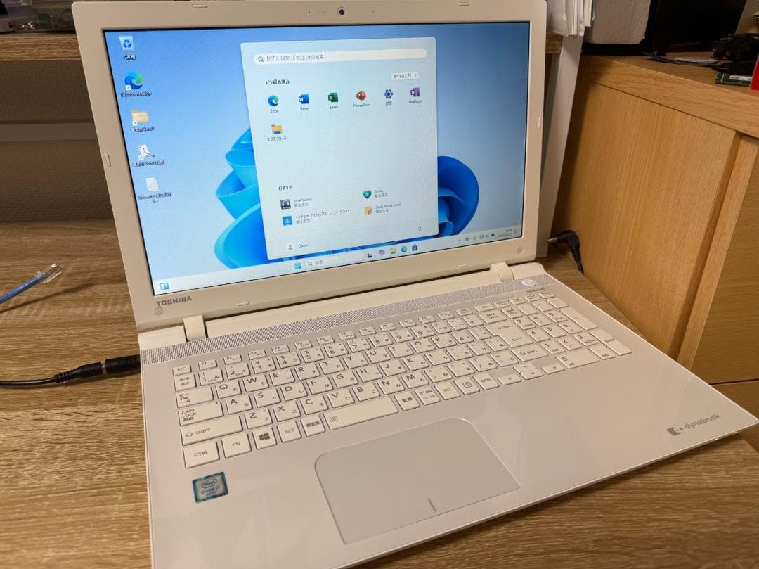 TOSHIBA T75 i7 16GB SSD512GB Office付w