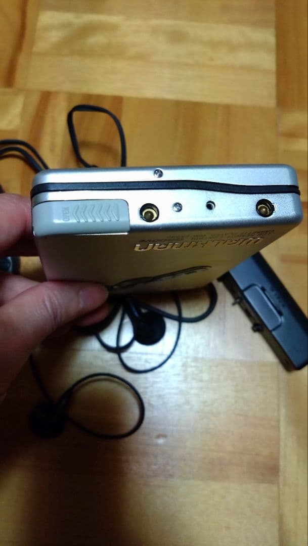 SONY WM-EX600 カセットプレーヤー（ジャンク品）