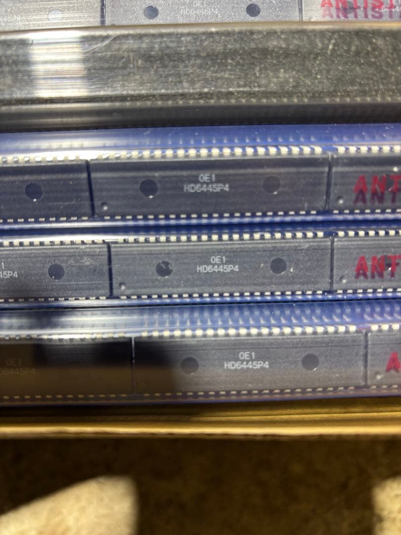 N74。193個RENESAS HD6445P4コントロール IC新品同様未使用