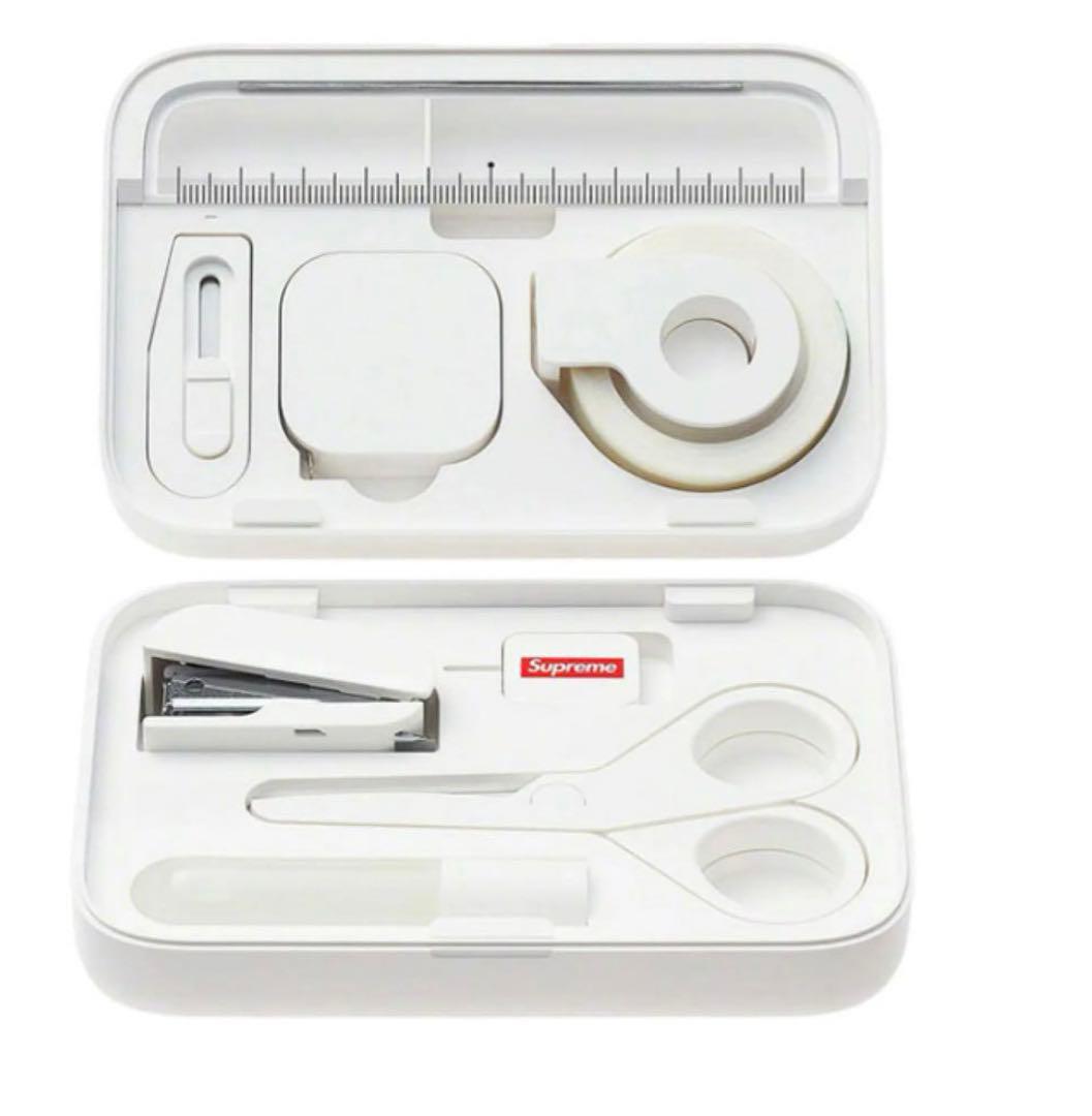 新品　⭐︎supreme team-demi stationery set 道具箱