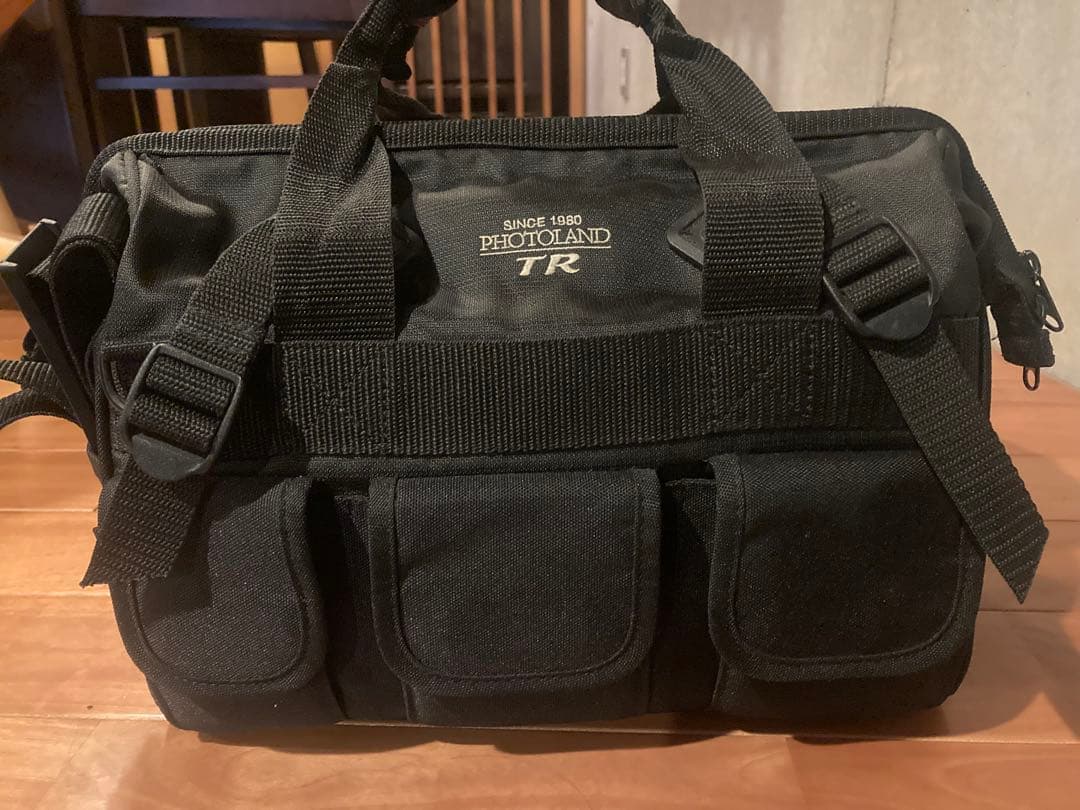 Canon EOS kissＸ7 レンズ4本とストロボ付