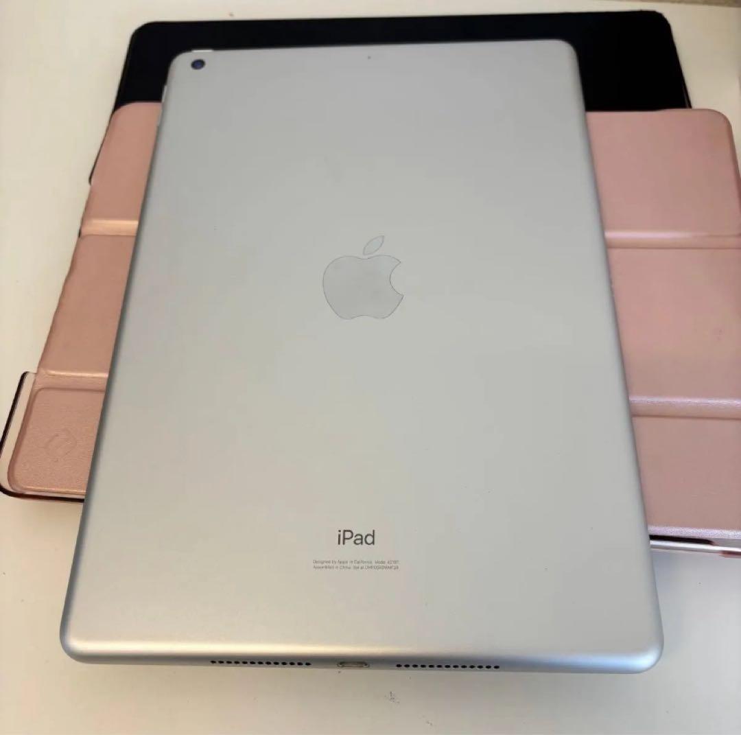 【第7世代】iPad2019 Wi-Fi 128GB シルバー ケース2個付き