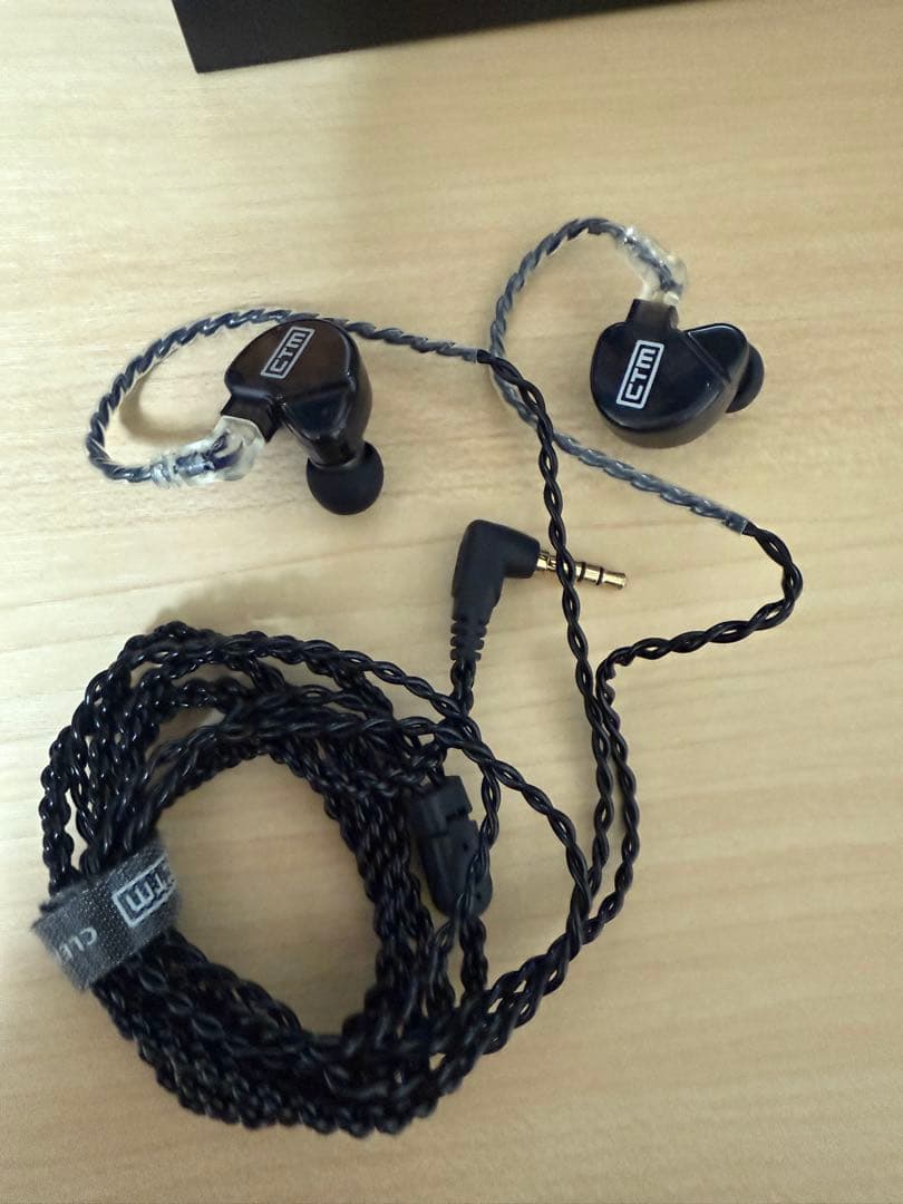 CTM CE320 イヤホン、イヤモニ、ONSO4.4mmバランスケーブル