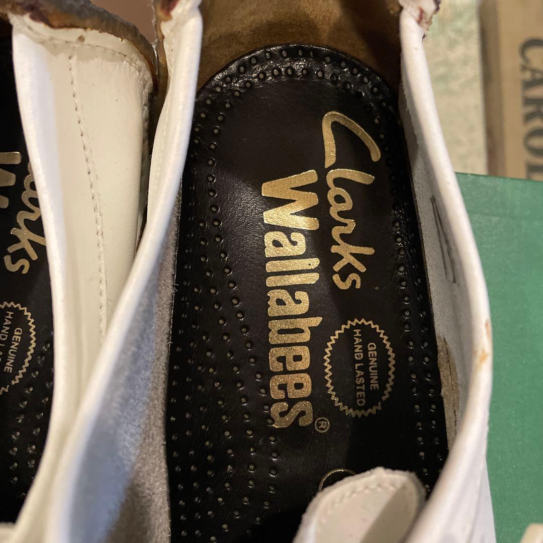 Clarks Wallabees ホワイトレザー