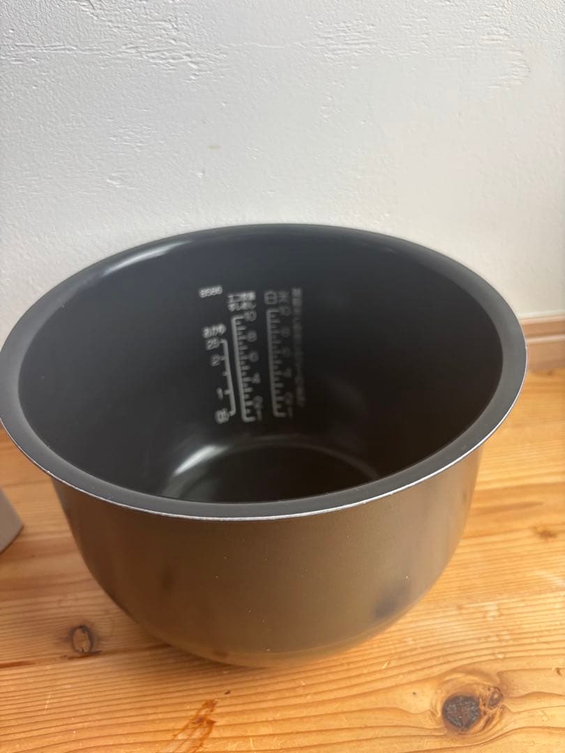 【ss 1000】炊飯器　一升炊き　象印　NW-VH18