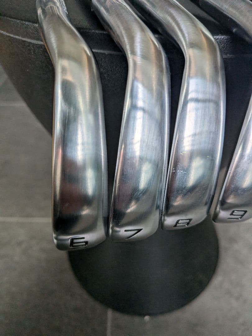 ●超美品　日本仕様●P8CB ('25) アイアン 5本#6〜PW　NS950