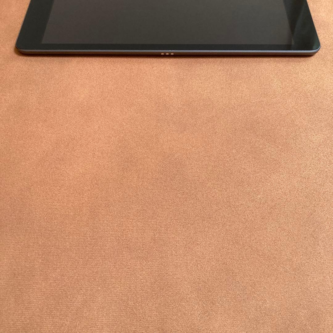 3340 外観美品☆電池最良好☆iPad7第7世代32GB WIFIモデル☆