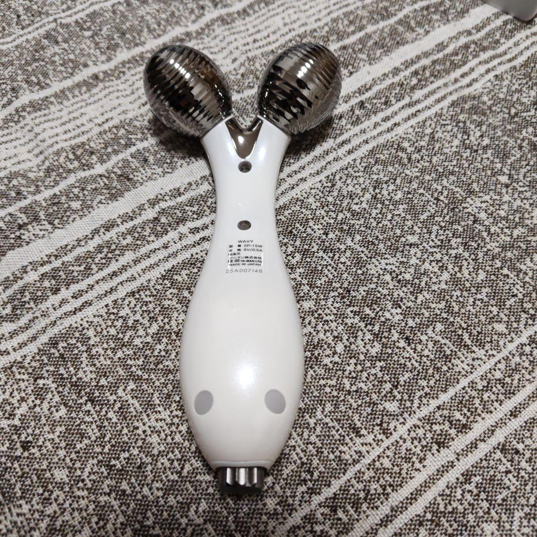 YAMAN 美顔器 美顔ローラー ヤーマン WAVY ホワイト EP-15W