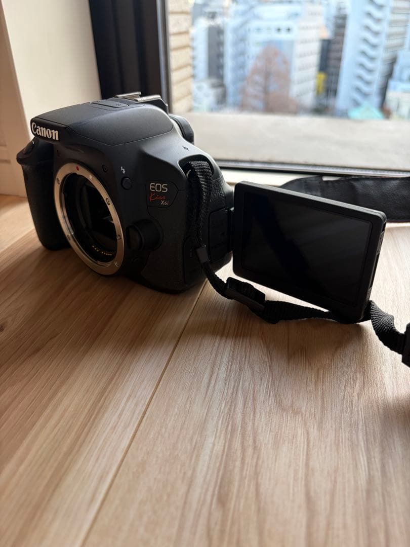 【ショット数少なめ！】Canon EOS Kiss X6i デジタル一眼