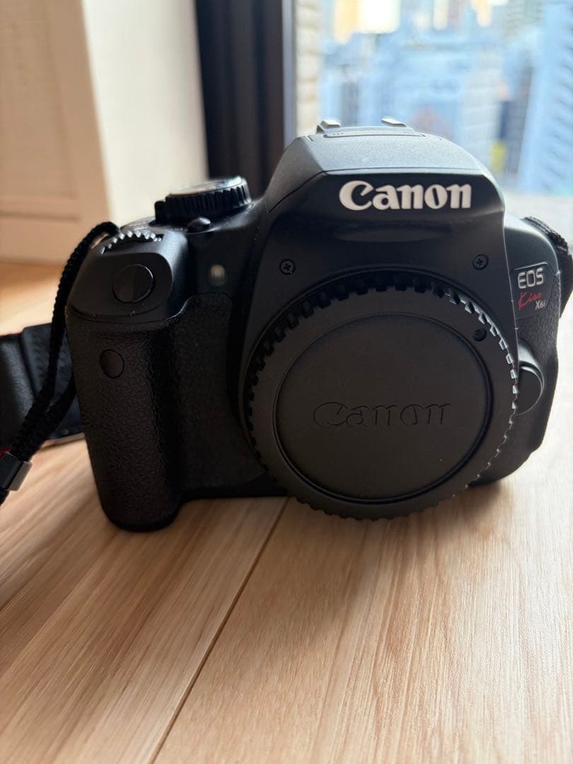 【ショット数少なめ！】Canon EOS Kiss X6i デジタル一眼
