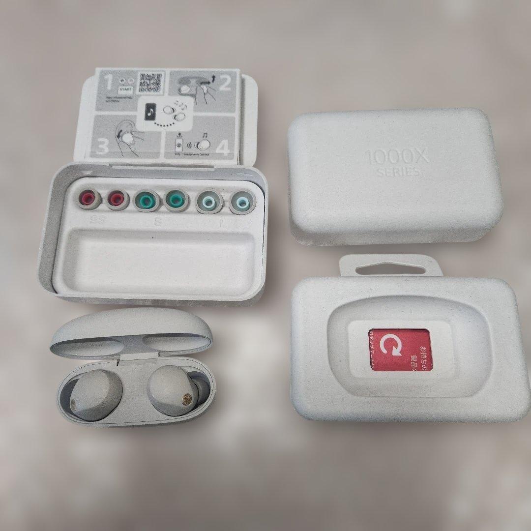 美品 SONY ワイヤレスイヤホン WF-1000XM5 プラチナシルバー