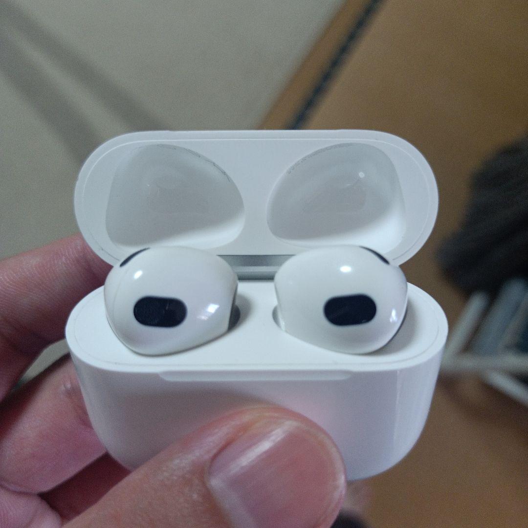 イヤホン AirPods