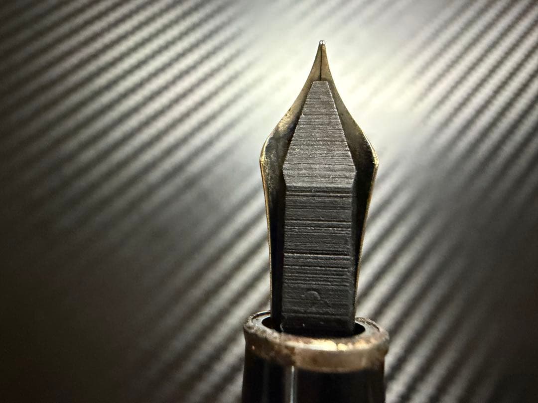 美品 エボナイト芯 モンブラン 144 万年筆 ブラック 全金 EF 極細字