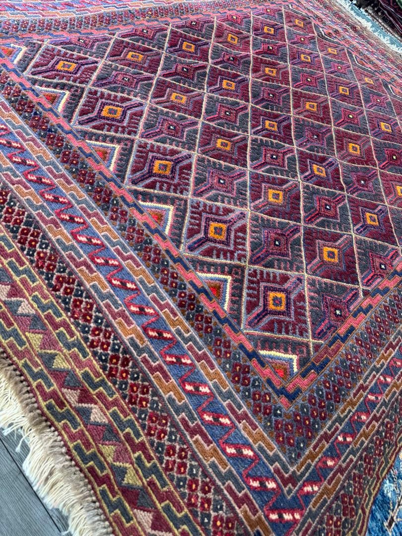 アフガニスタン手織り絨毯 スーパーファイン マシュワニ産 ラグ