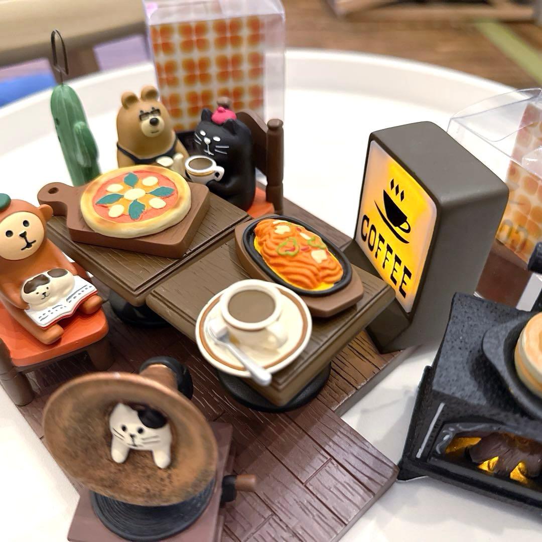 デコレ　コンコンブル　純喫茶　コンブル　喫茶店看板　サボテン　ねこ蓄音機　他