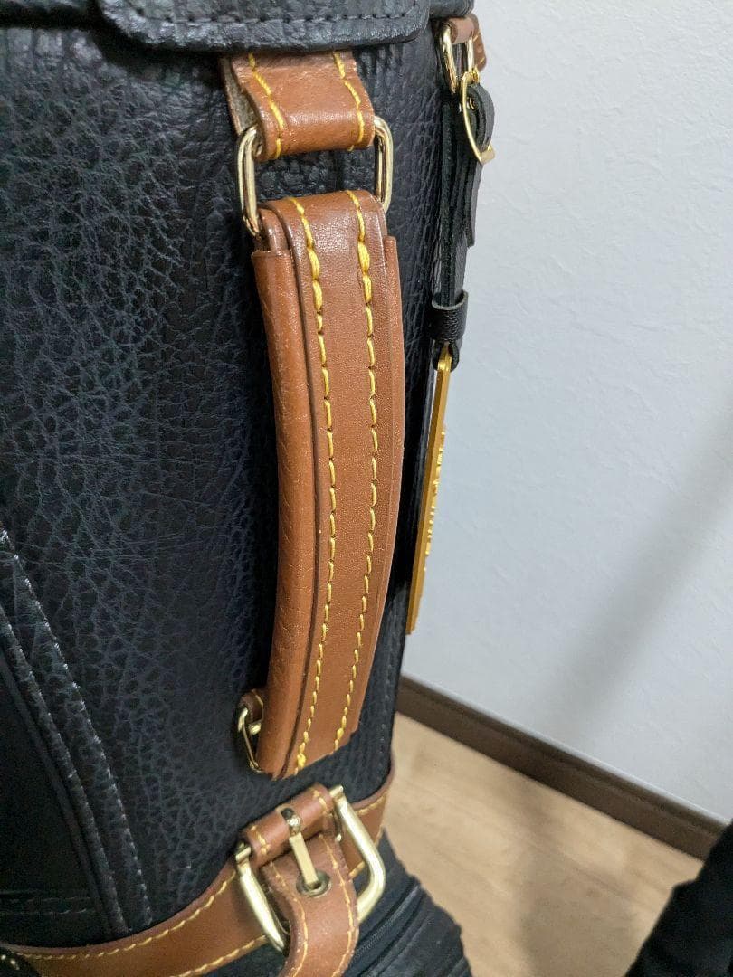 【美品】HONMA ブラック キャディバッグ 黒　ゴルフ　ゴルフバック　おしゃれ