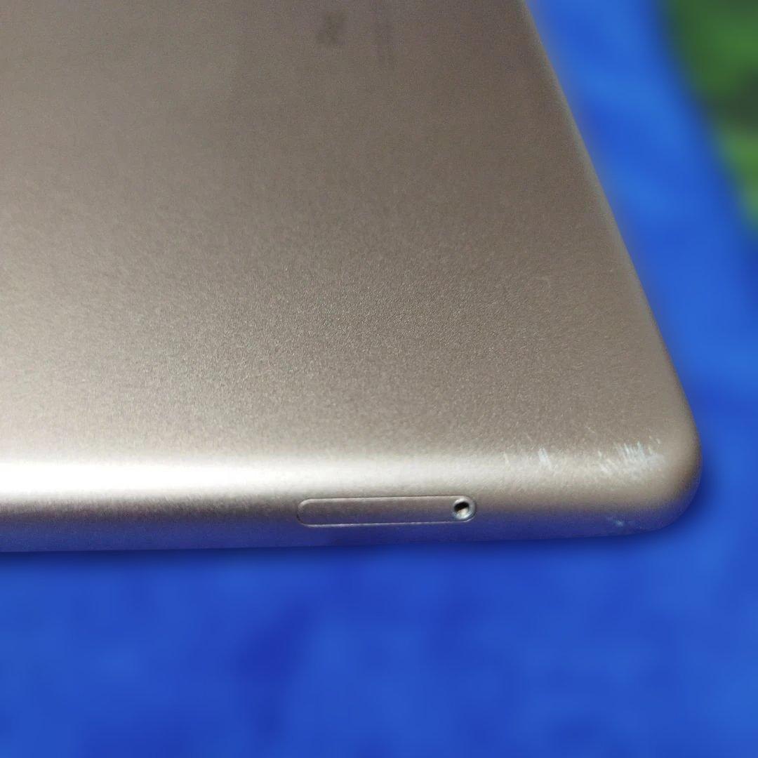 iPad 第7世代 セルラーモデル 32GB