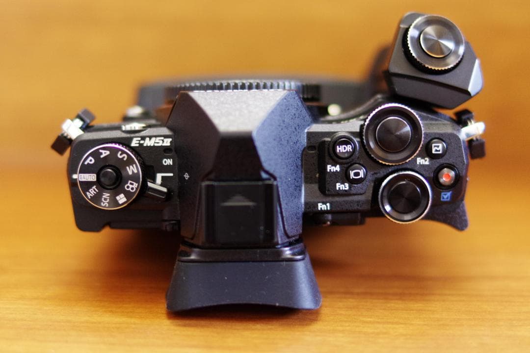 Olympus オリンパス OM-D E-M5 Mark2　レンズ２本セット